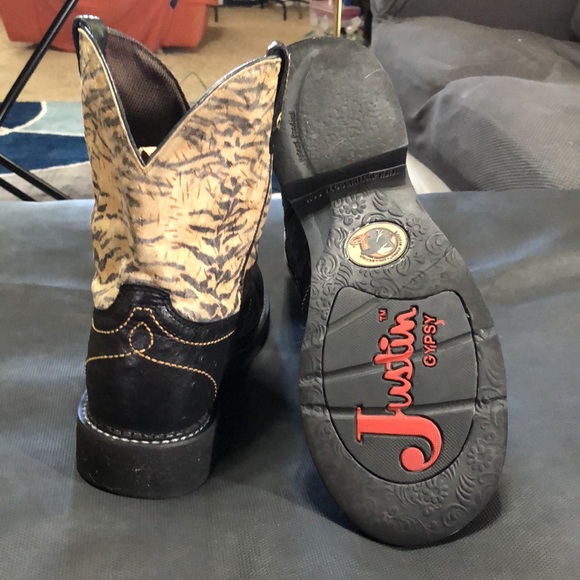 Justin Gypsy Boots - Picture 6 of 10